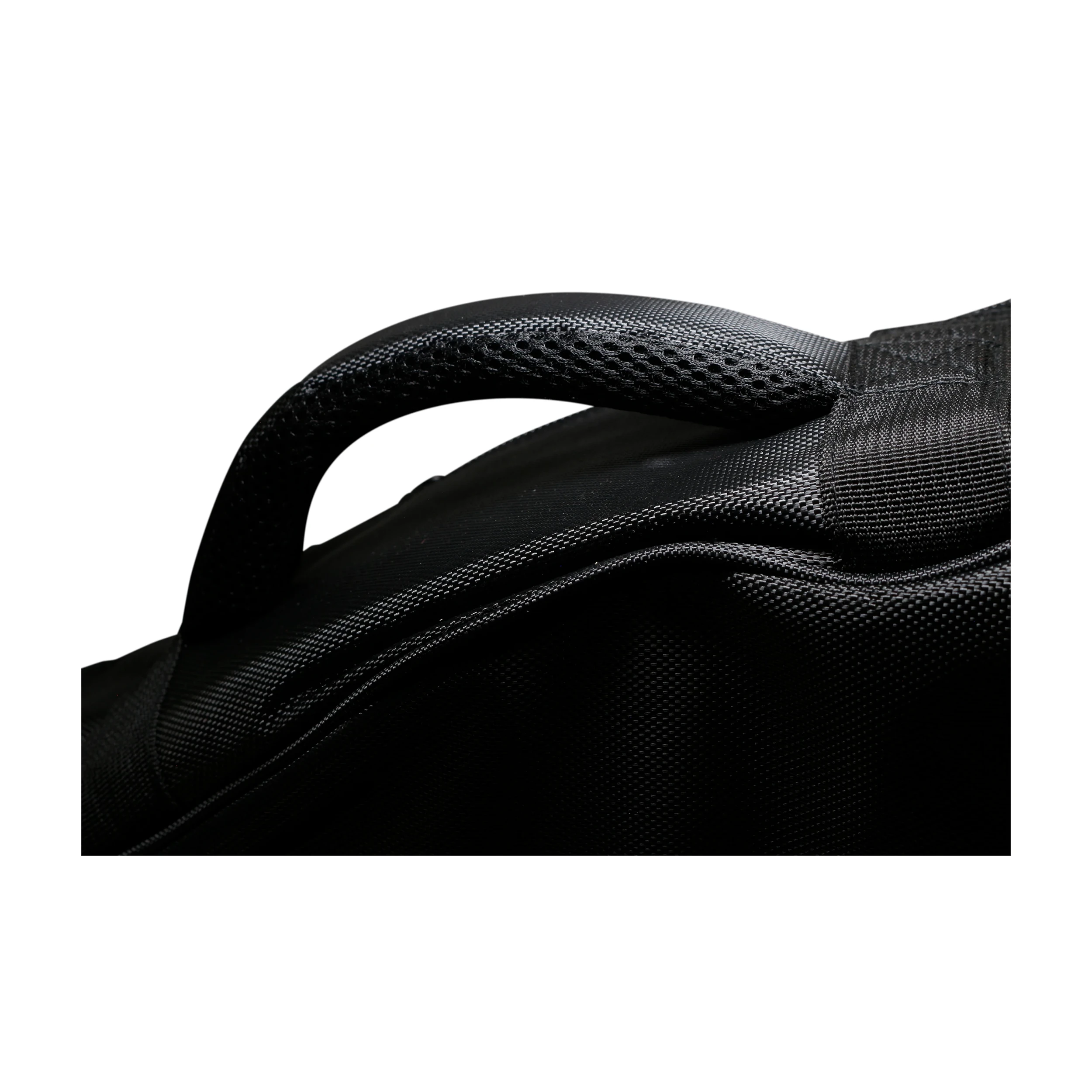 Close up view on the handle of Ultimate Support USGB-PERF-EB Gig Bag for Electric Bass