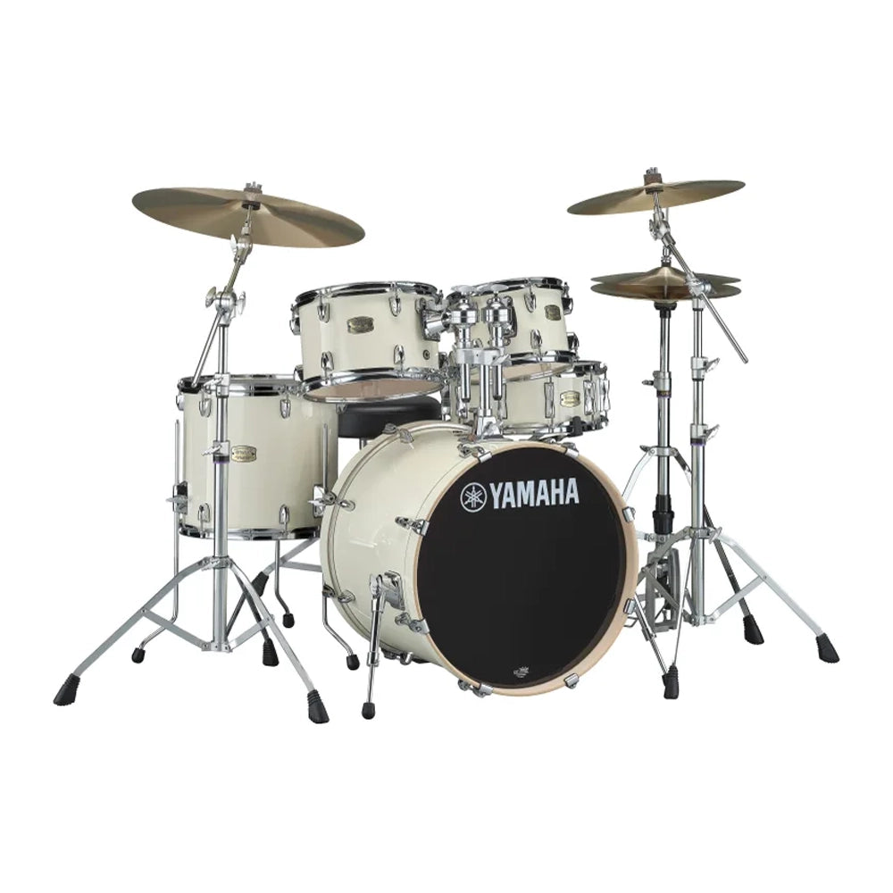Front view of Yamaha Stage Custom 5 Piece Birch Drum Kit W/20" Bass Drum with cymbal