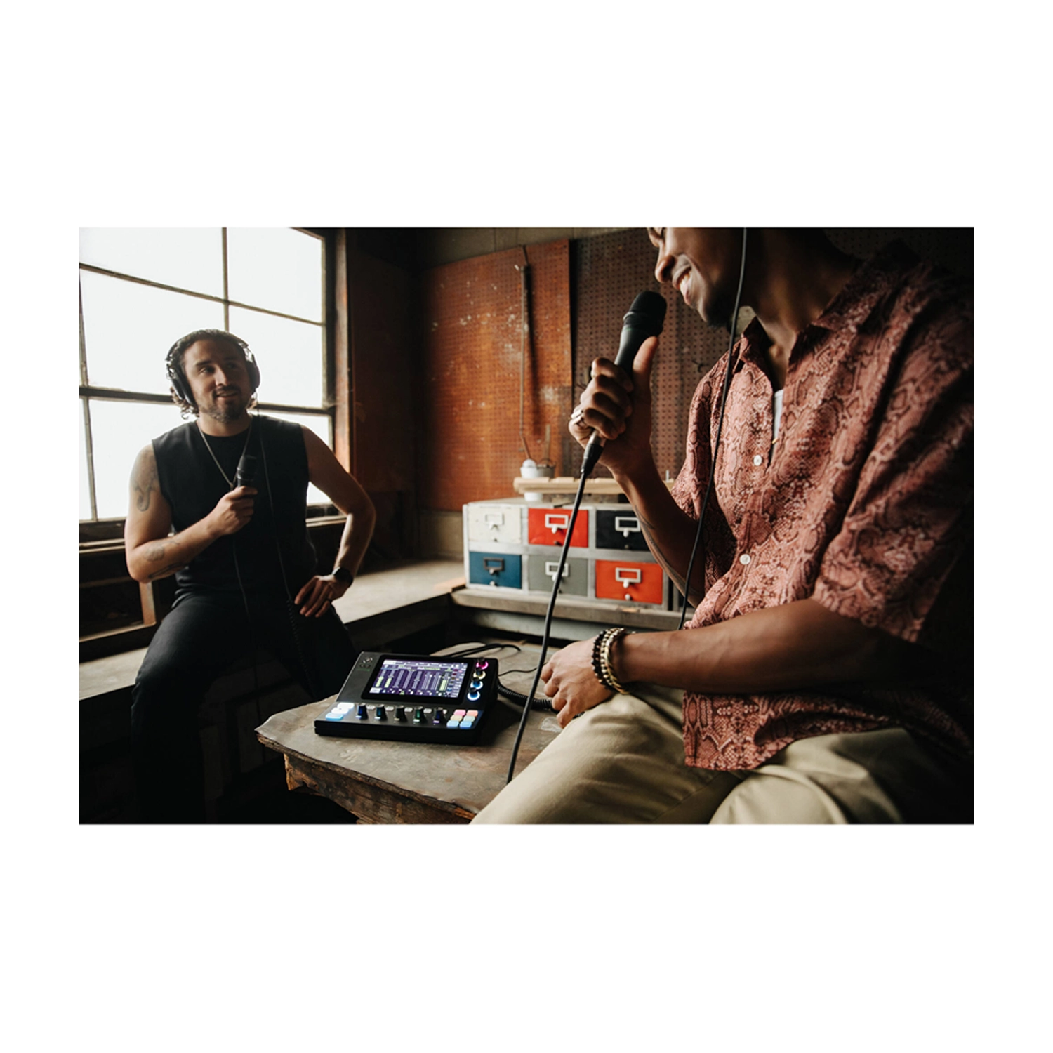 Mackie DLZ XS Creator Mezclador Digital Adaptativo para Podcast