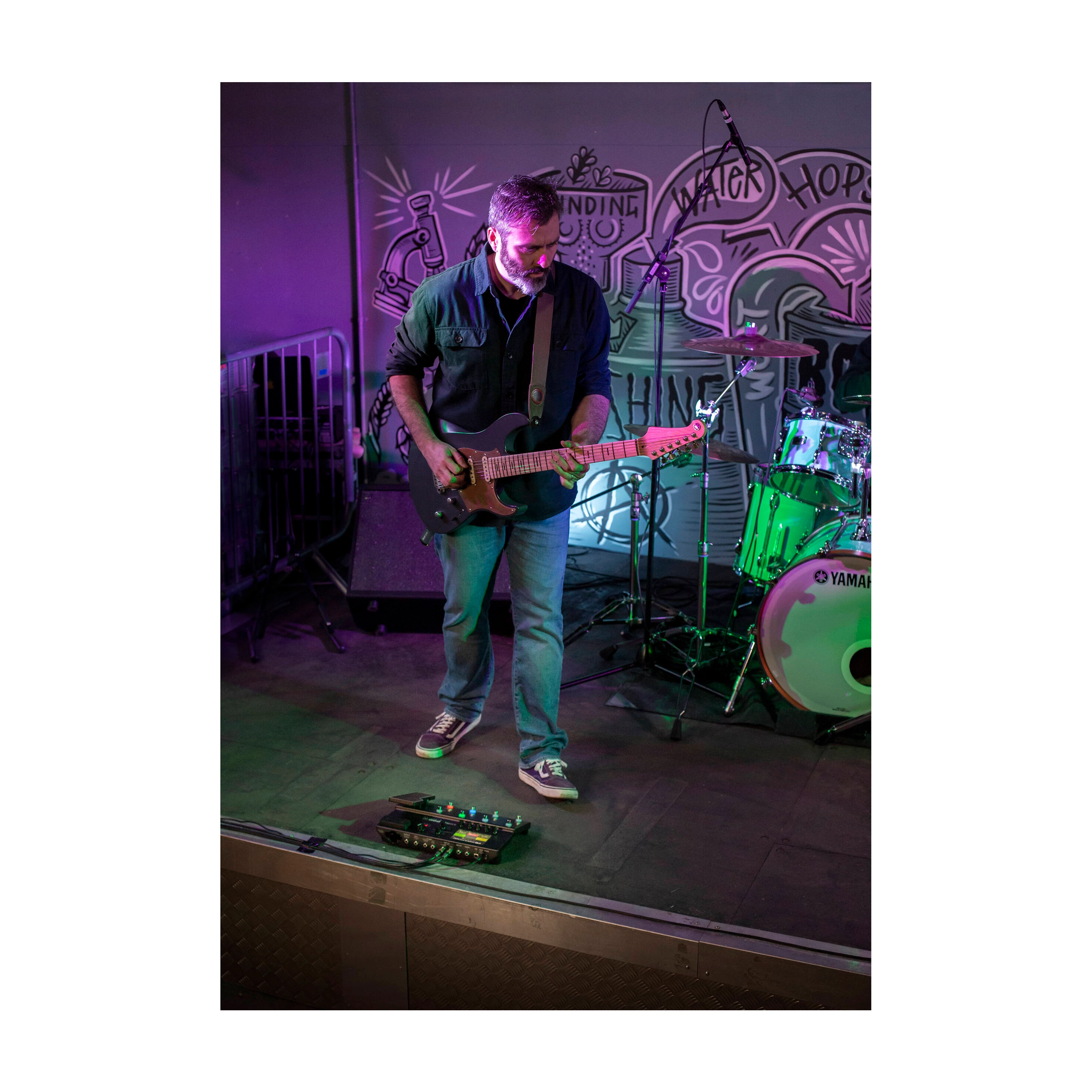 Line 6 POD Go Wireless Guitar/Bass Multi-FX Pedal & Amp Modeler