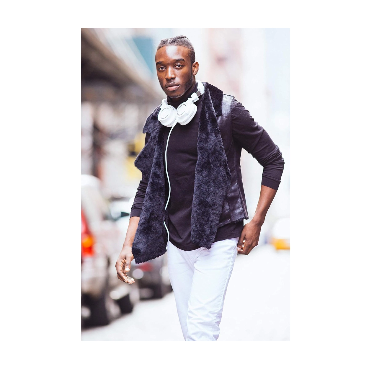 Audio-Technica ATH-M50x Monitor Headphones white Lifestyle