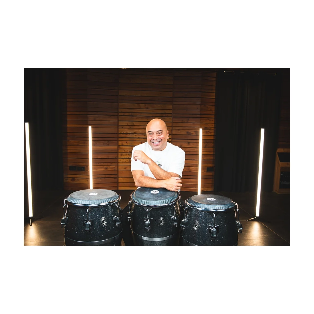 DG1212MS Diego Galé & 3 Conga Set at the Studio.