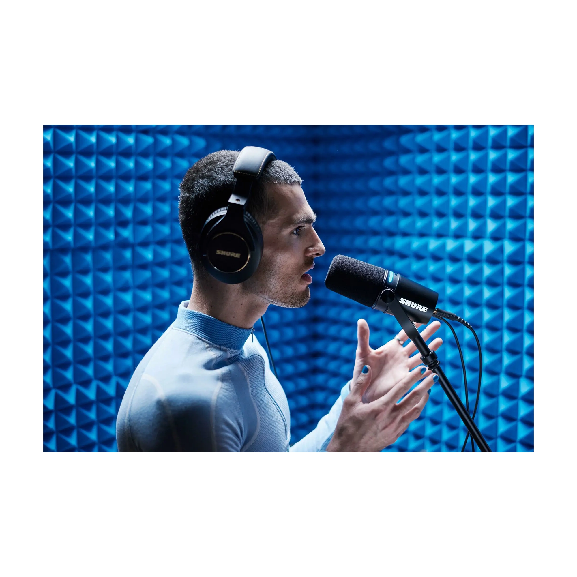 Shure MV7+ Hybrid USB/XLR Dynamic Microphone - Black