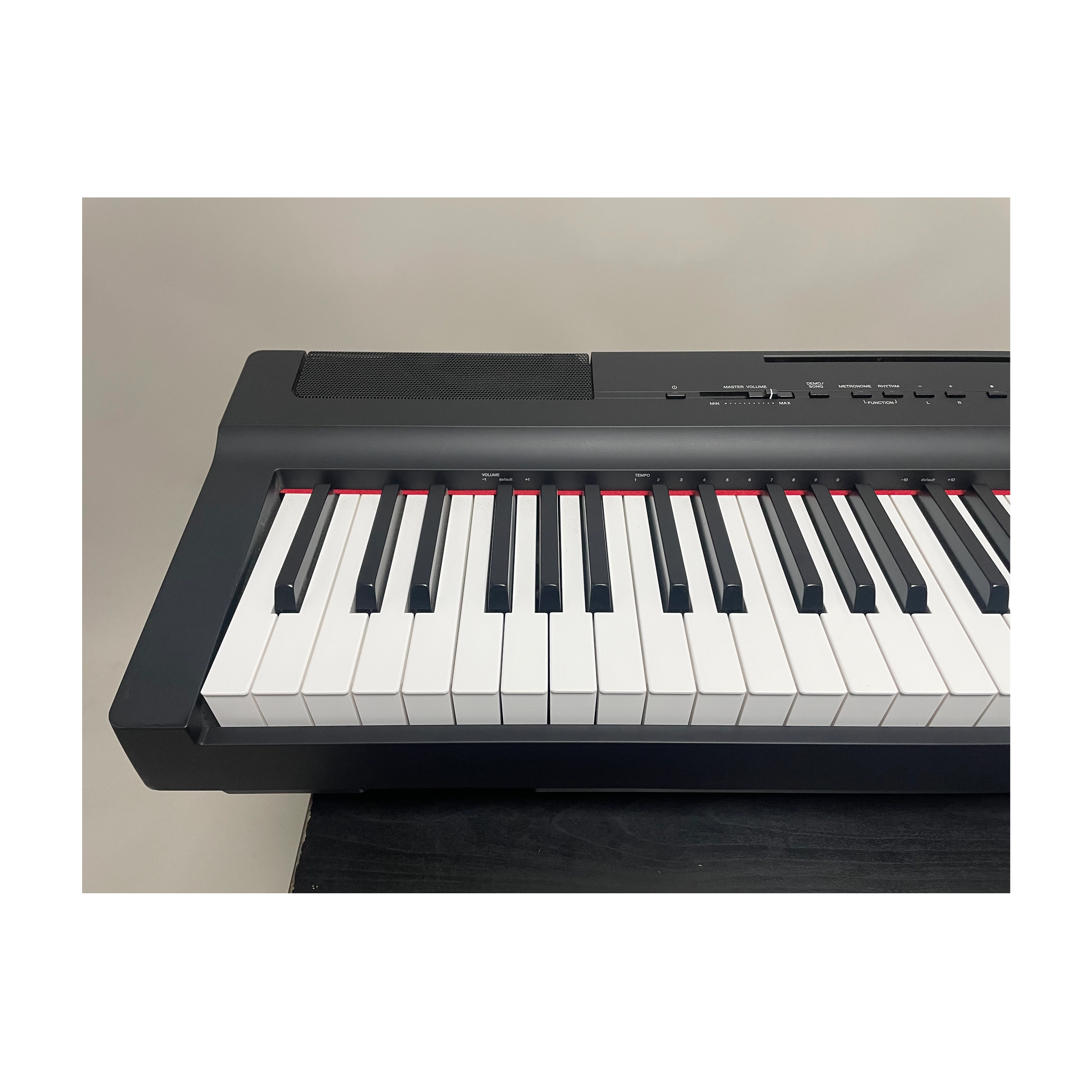 Yamaha P-125 88 Key Digital Piano - Black - B-Stock