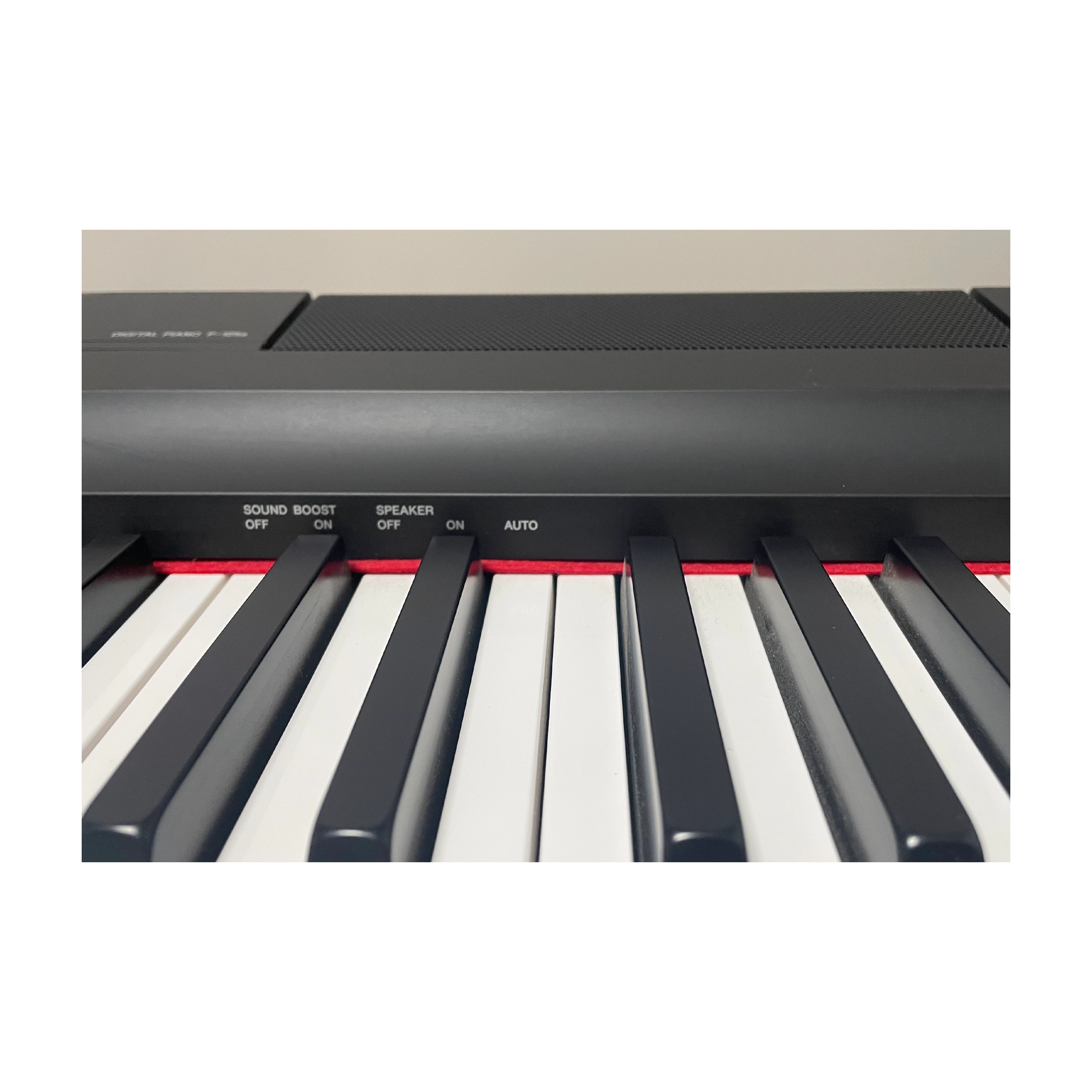 Yamaha P-125 88 Key Digital Piano - Black - B-Stock