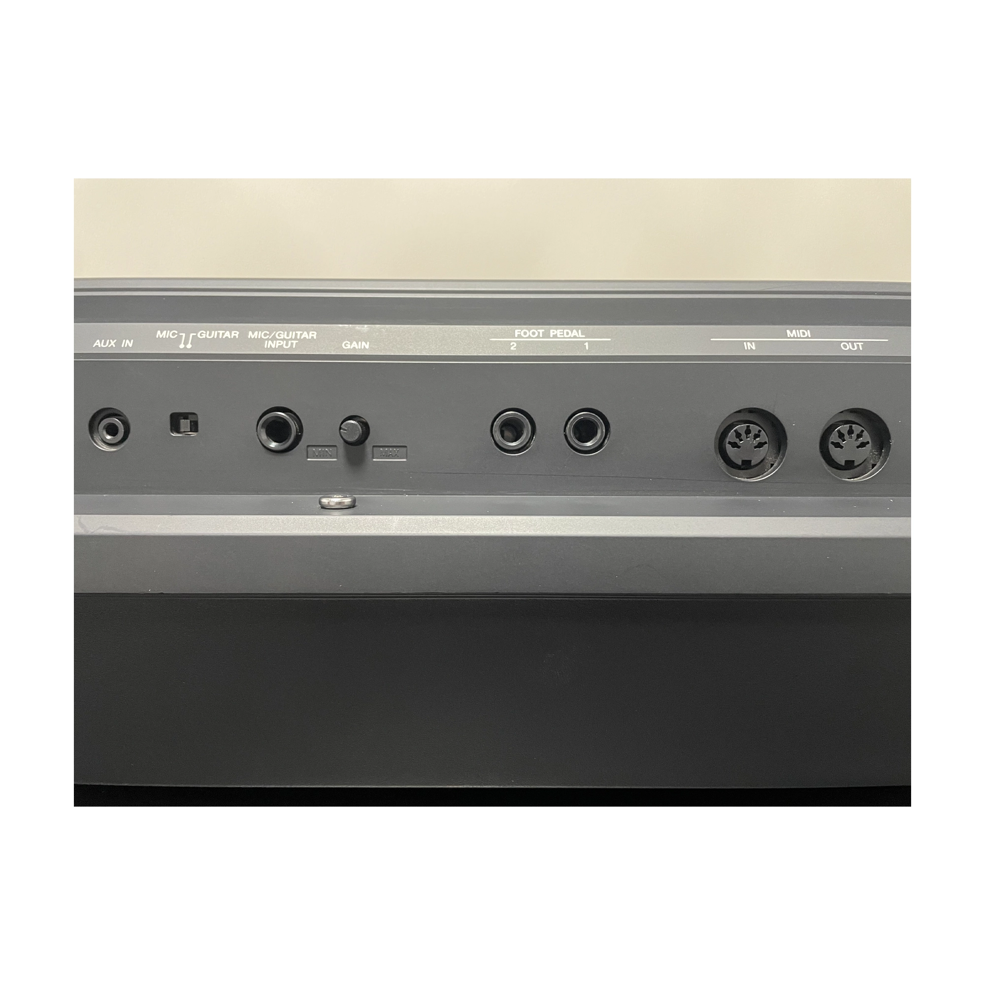 Yamaha PSR-SX900 61-Key High-Level Arranger Keyboard - Open Box