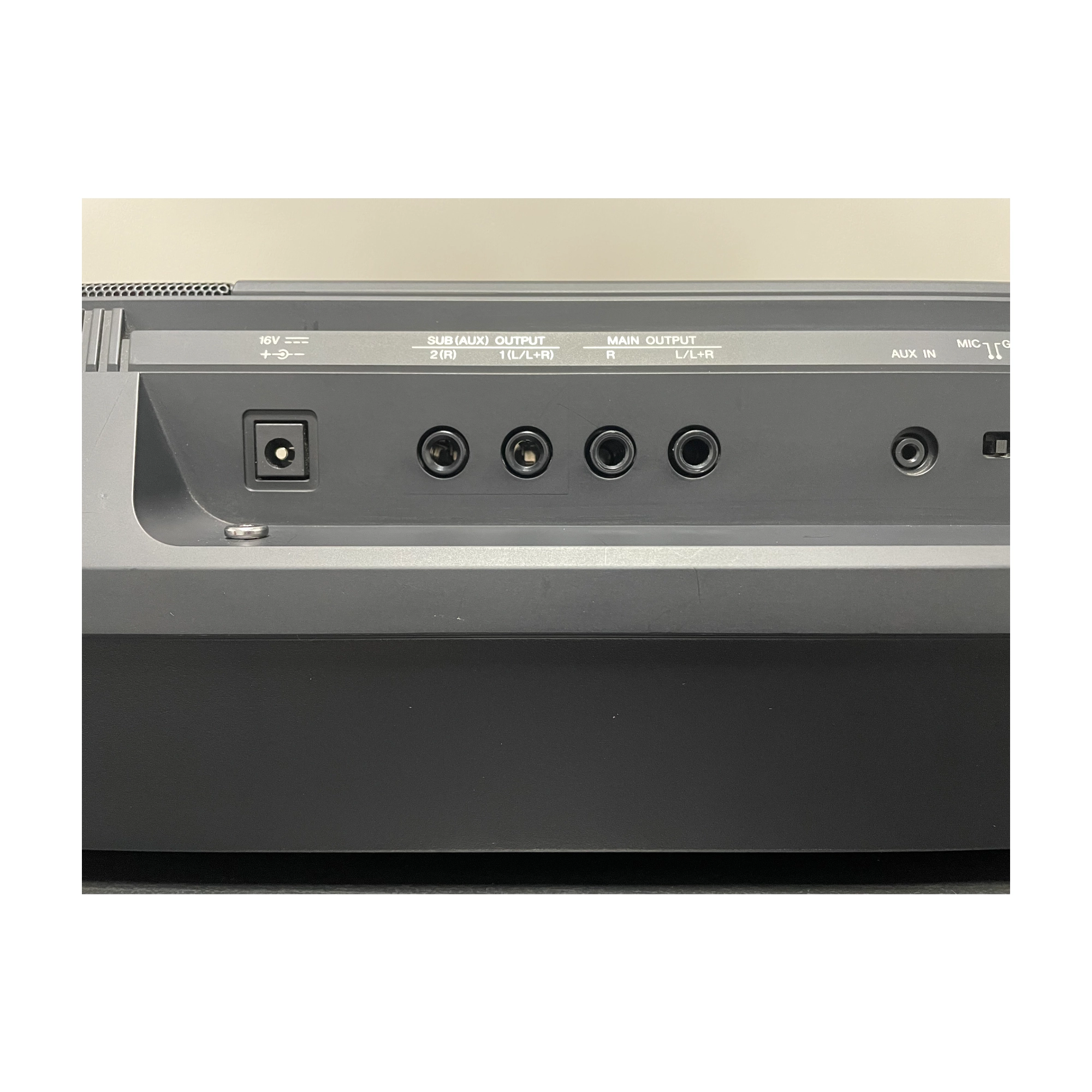 Yamaha PSR-SX900 61-Key High-Level Arranger Keyboard - Open Box