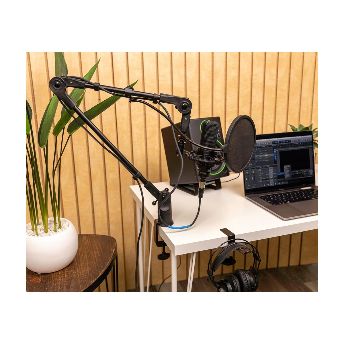Gator ROK-IT Single-Layer Microphone Pop Filter W/ Clamp Mount