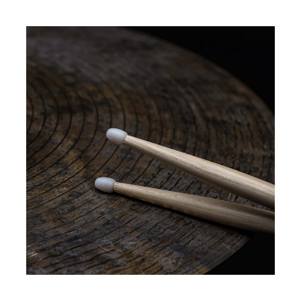 Vic Firth American Classic 5AN Hickory Drumsticks - Nylon Tip