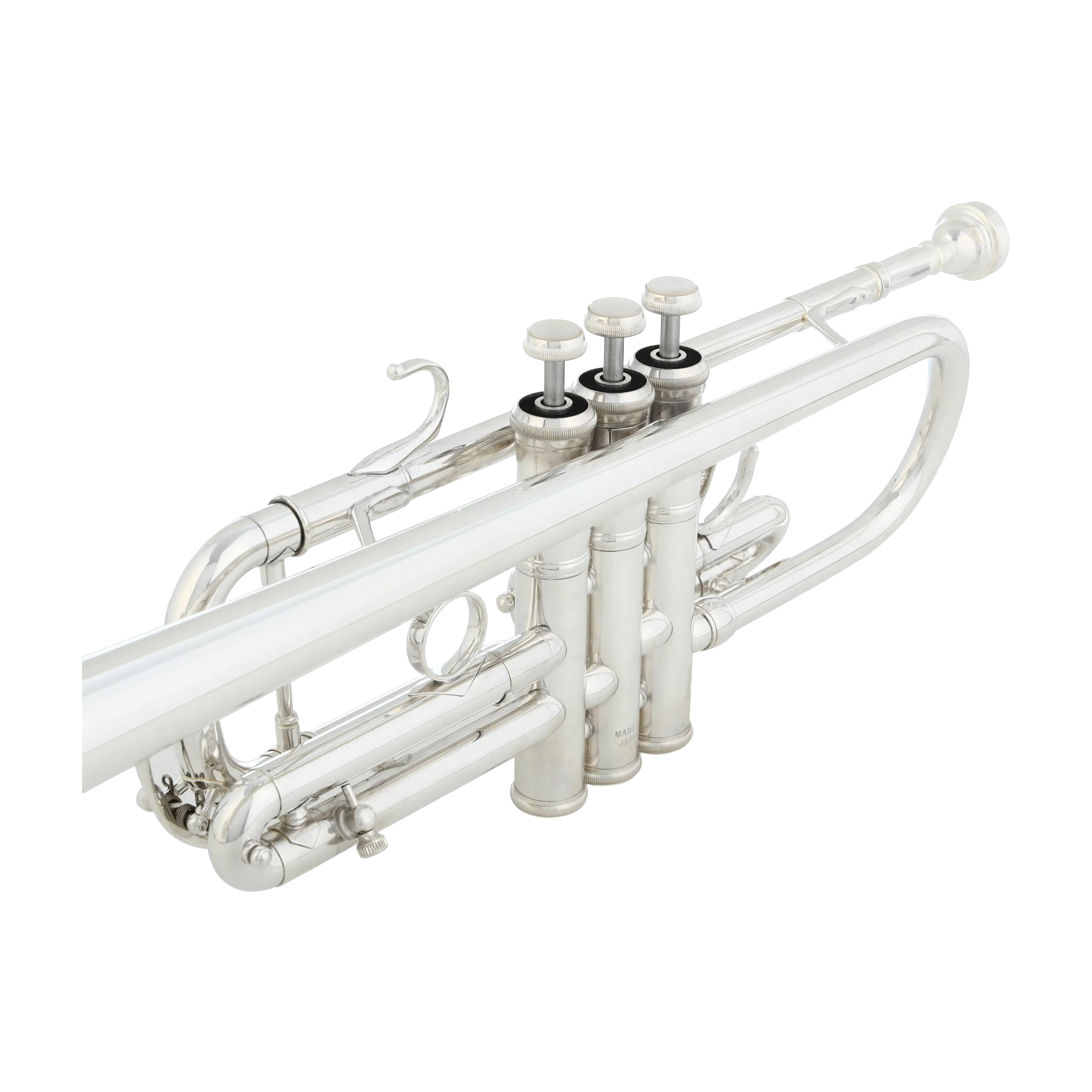 Yamaha YTR-9445CHS-BR silver plated finish close up view of the trumpet