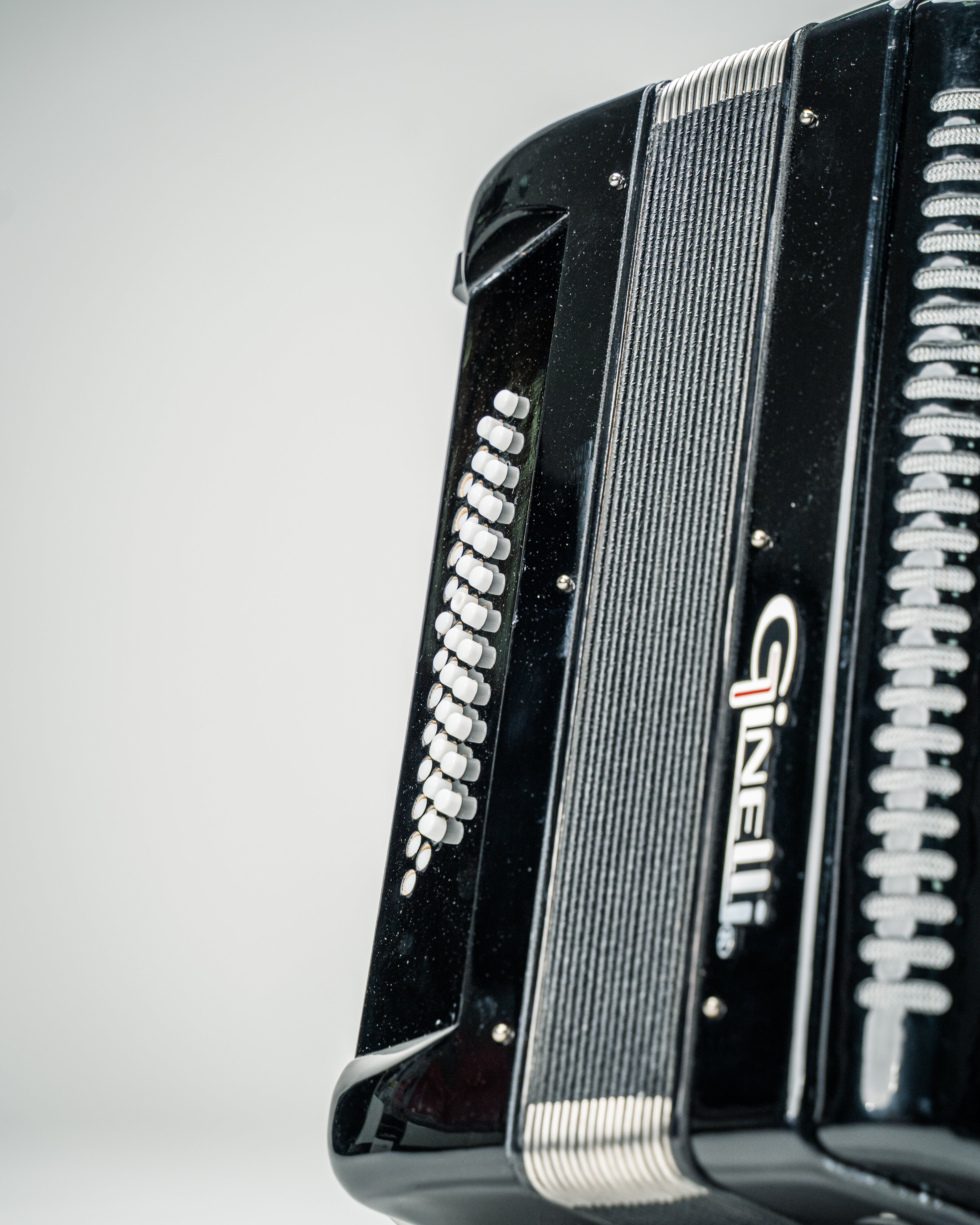 Ginelli 34 Keys & 48 Bass Accordion - Black