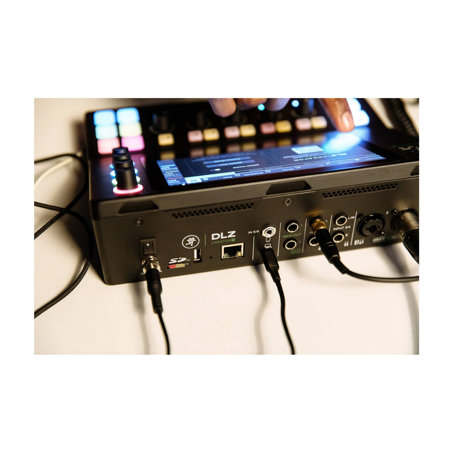 Mackie DLZ XS Creator Mezclador Digital Adaptativo para Podcast