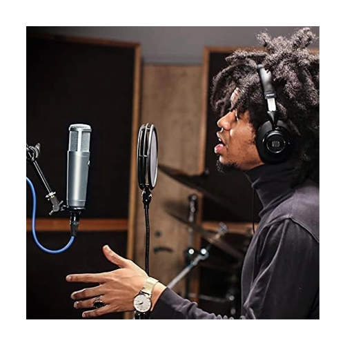 PX-1 at Mount on Studio with singer, Lifestyle.