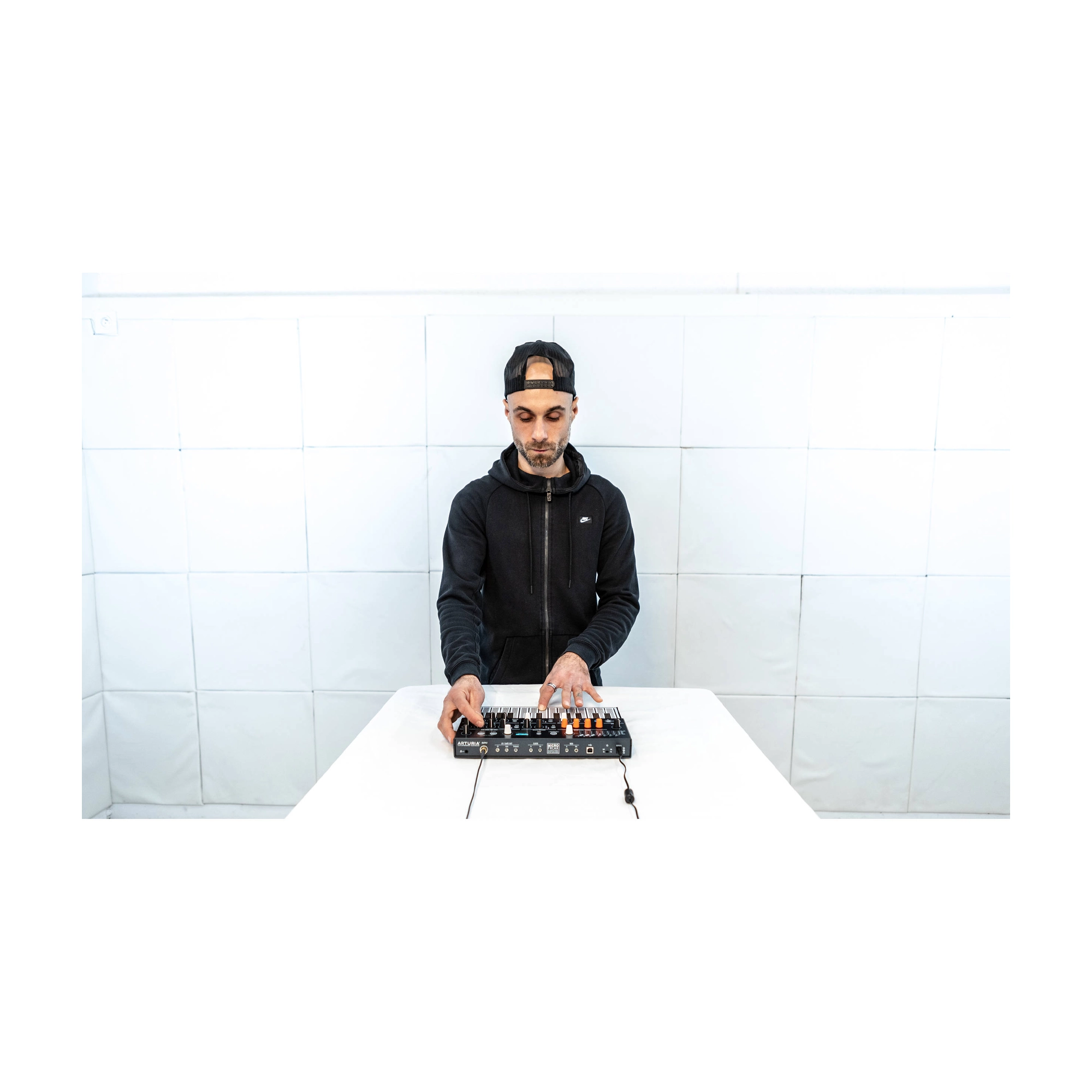Arturia MicroFreak Hybrid Synthesizer