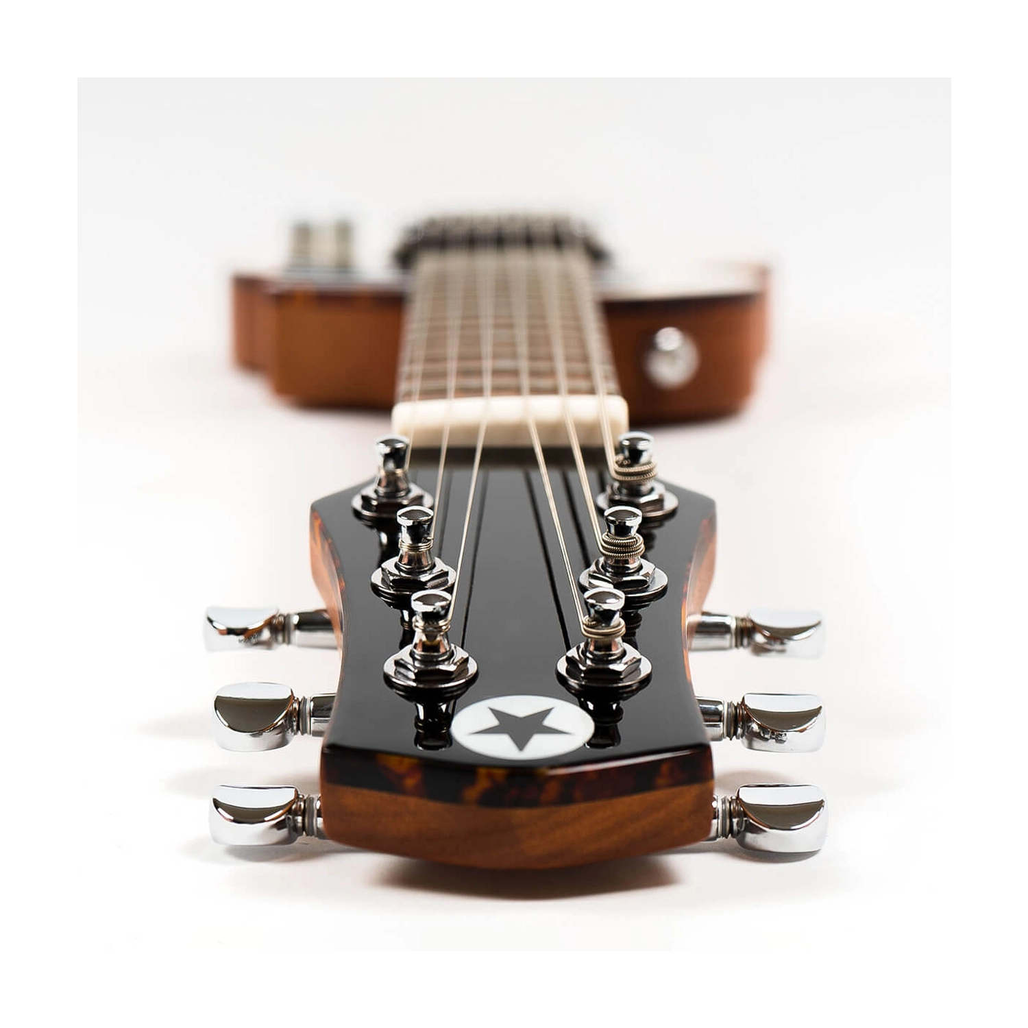 Guitarra de viaje Blackstar CARRYGTRWH con bolsa, blanca