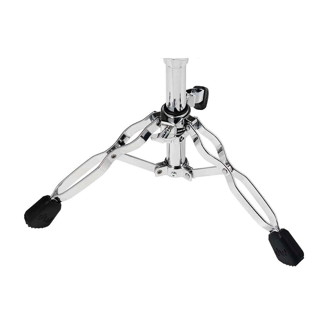 DW 9000 Series Heavy Snare Stand close up tripod base