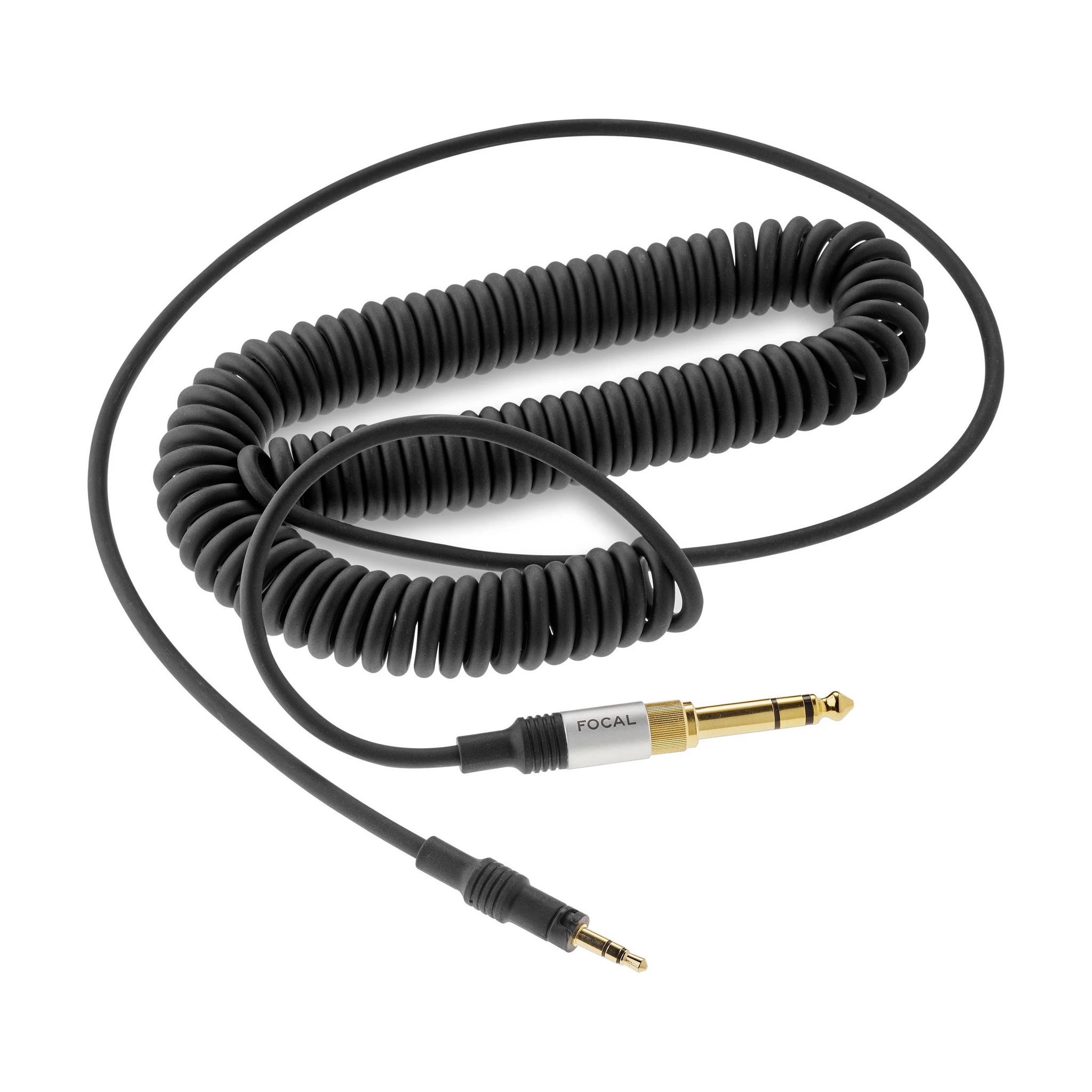 Close up view on the cable of Focal Listen Professional Closed-Back Headphones