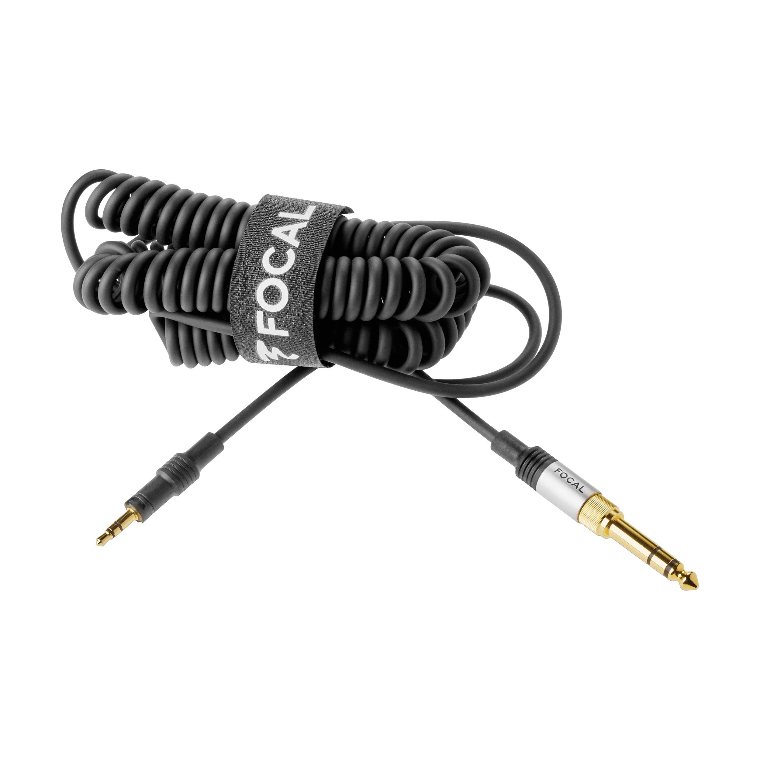 Close up view on the cable of Focal Listen Professional Closed-Back Headphones