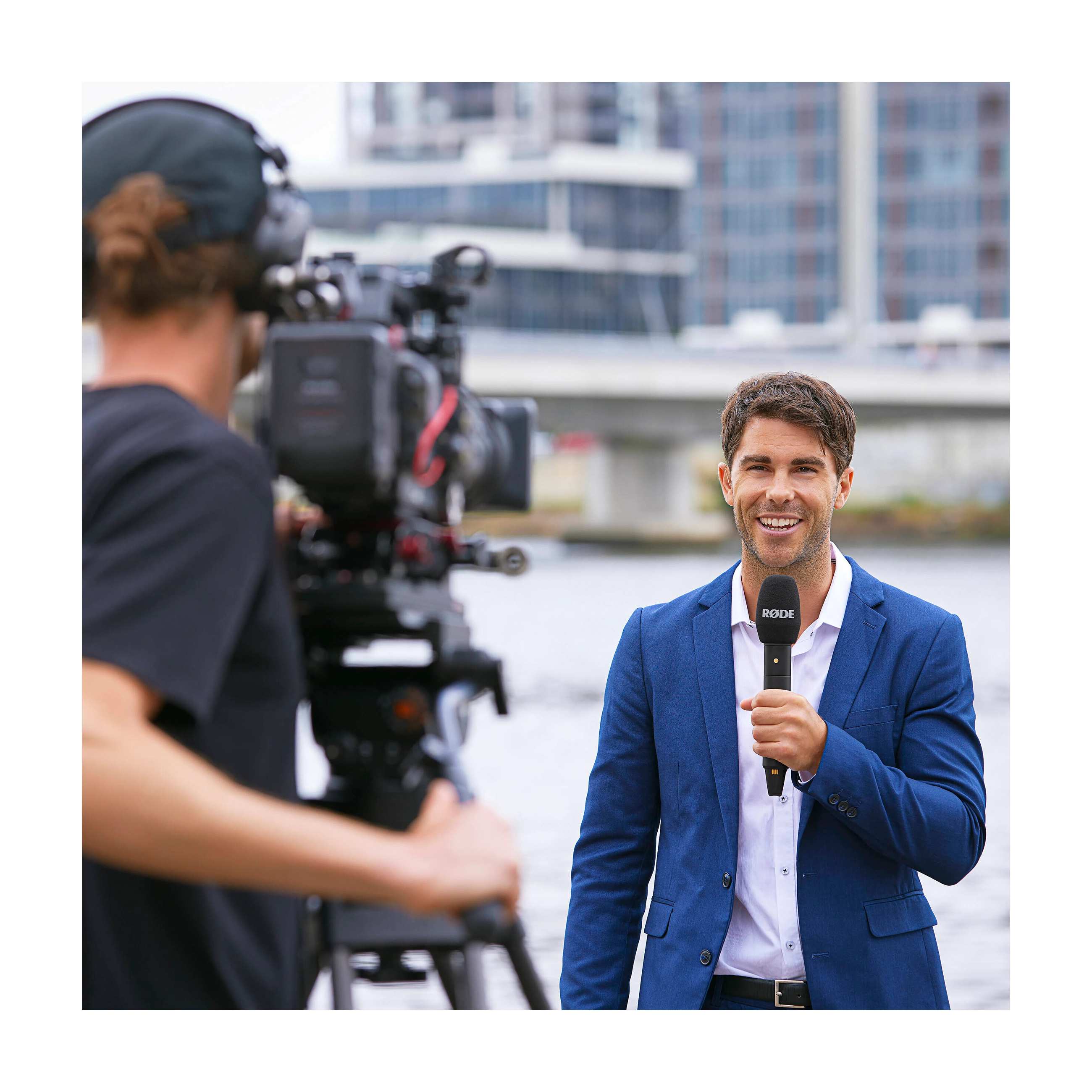 Rode Interview Pro Wireless Handheld Condenser Microphone