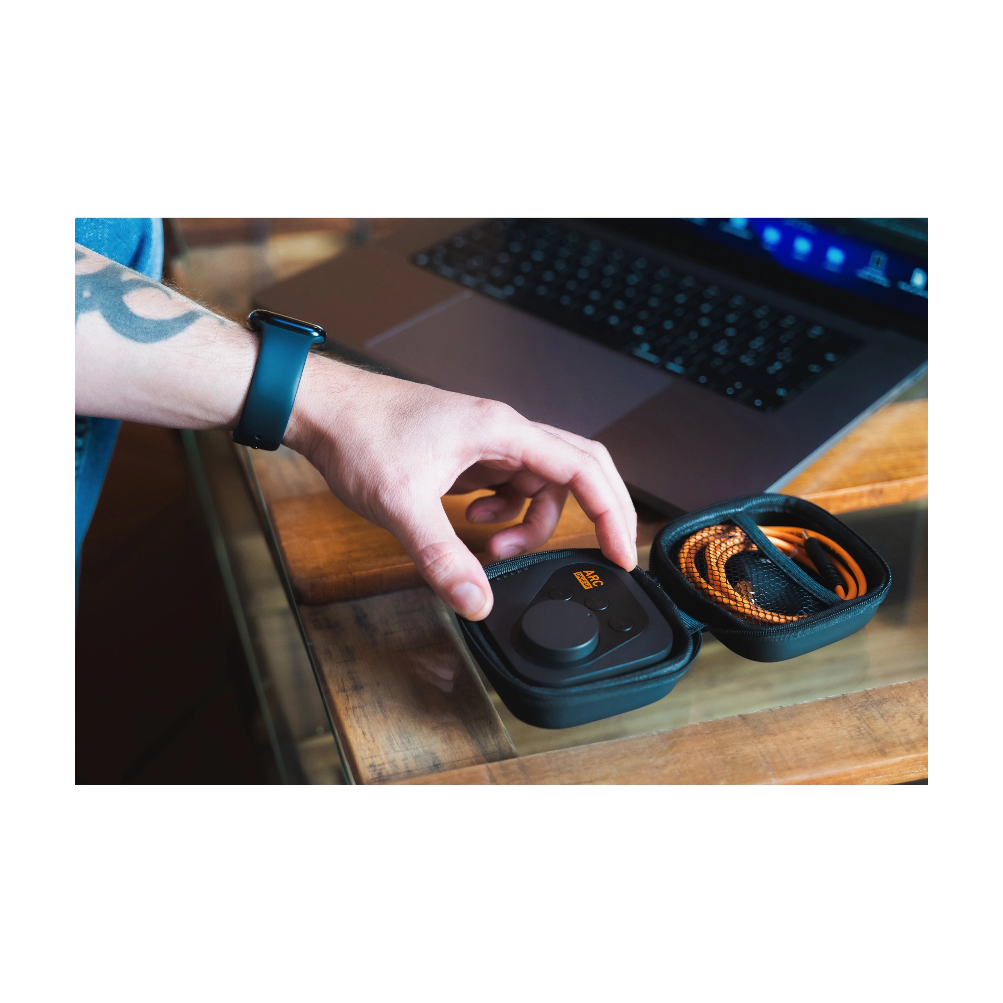 IK Multimedia Arc On-Ear Headphone Amplifier