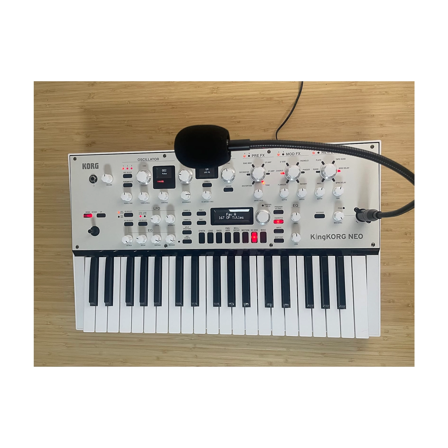 Korg KingKORG Neo 37-key Virtual Analog Synthesizer and Vocoder - B-Stock
