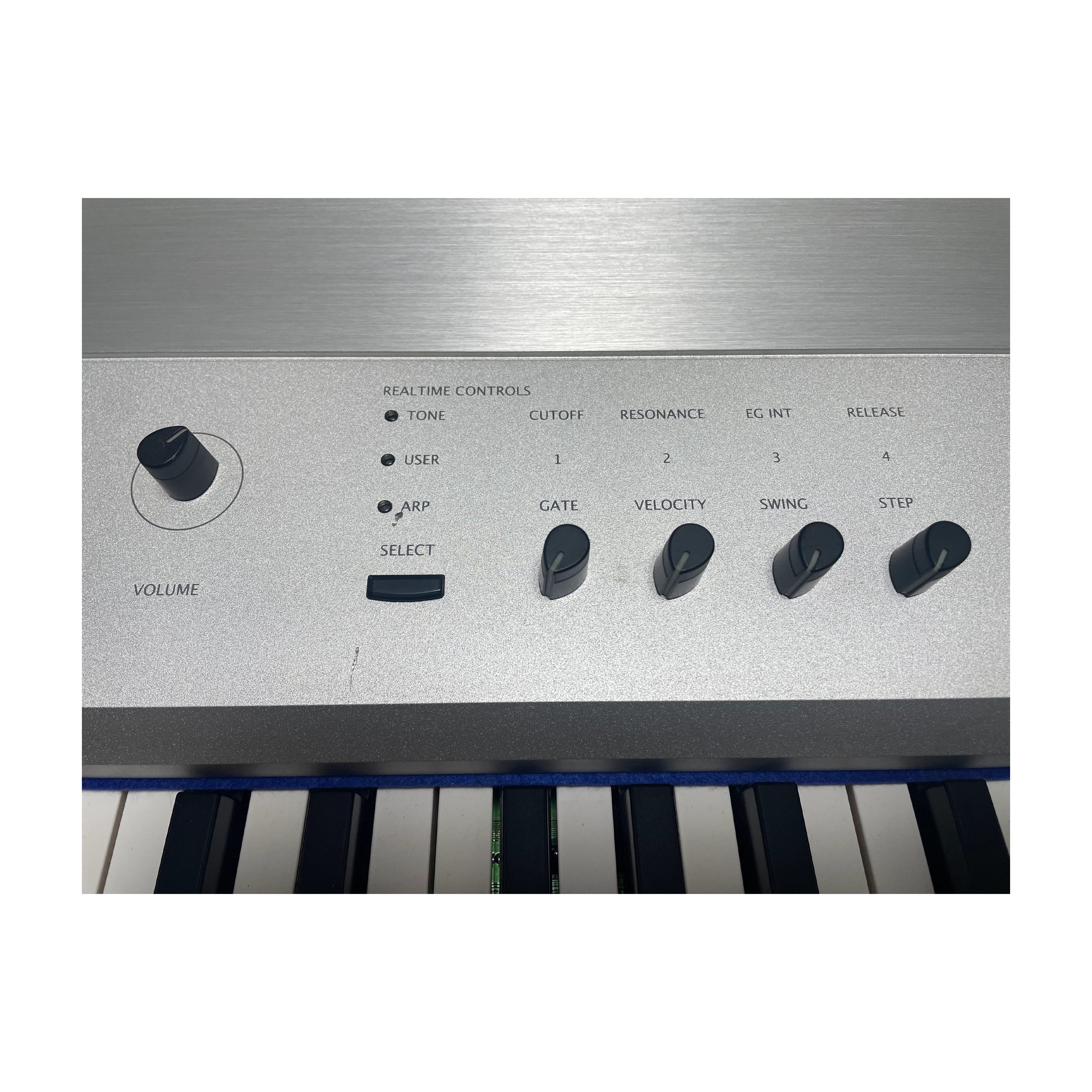 Korg Krome 73 Platinum Synthesizer Workstation - B-Stock