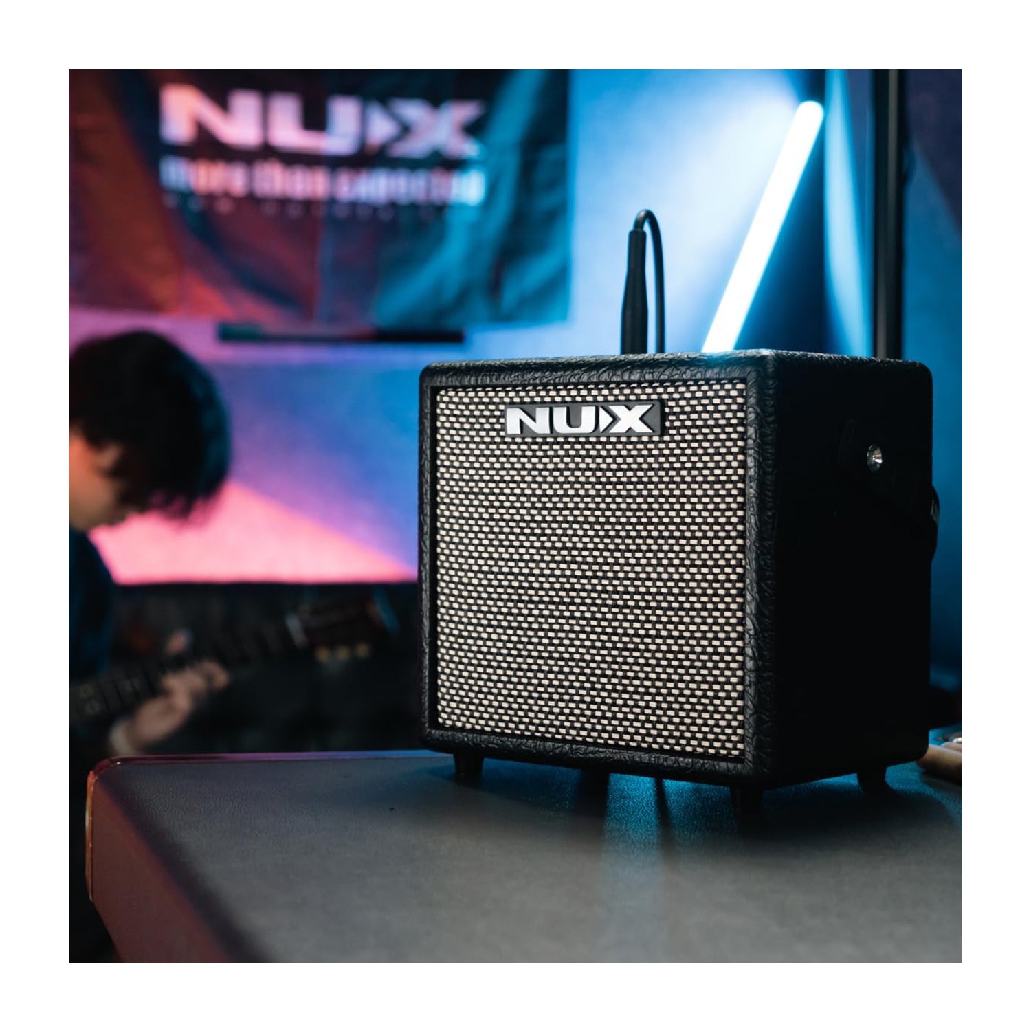 NUX Mighty 8BT MKII 8-watt Portable Modeling Amp