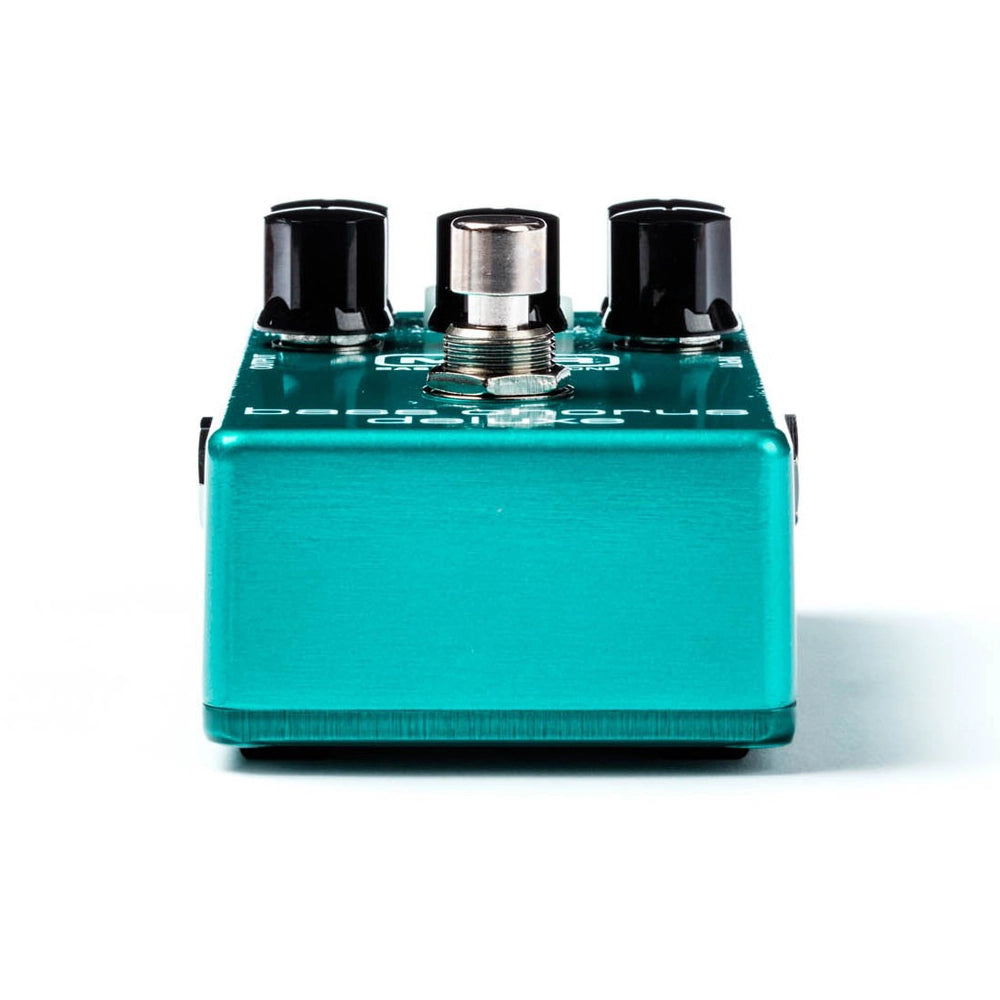 MXR M83 Bass Chorus Deluxe Pedal