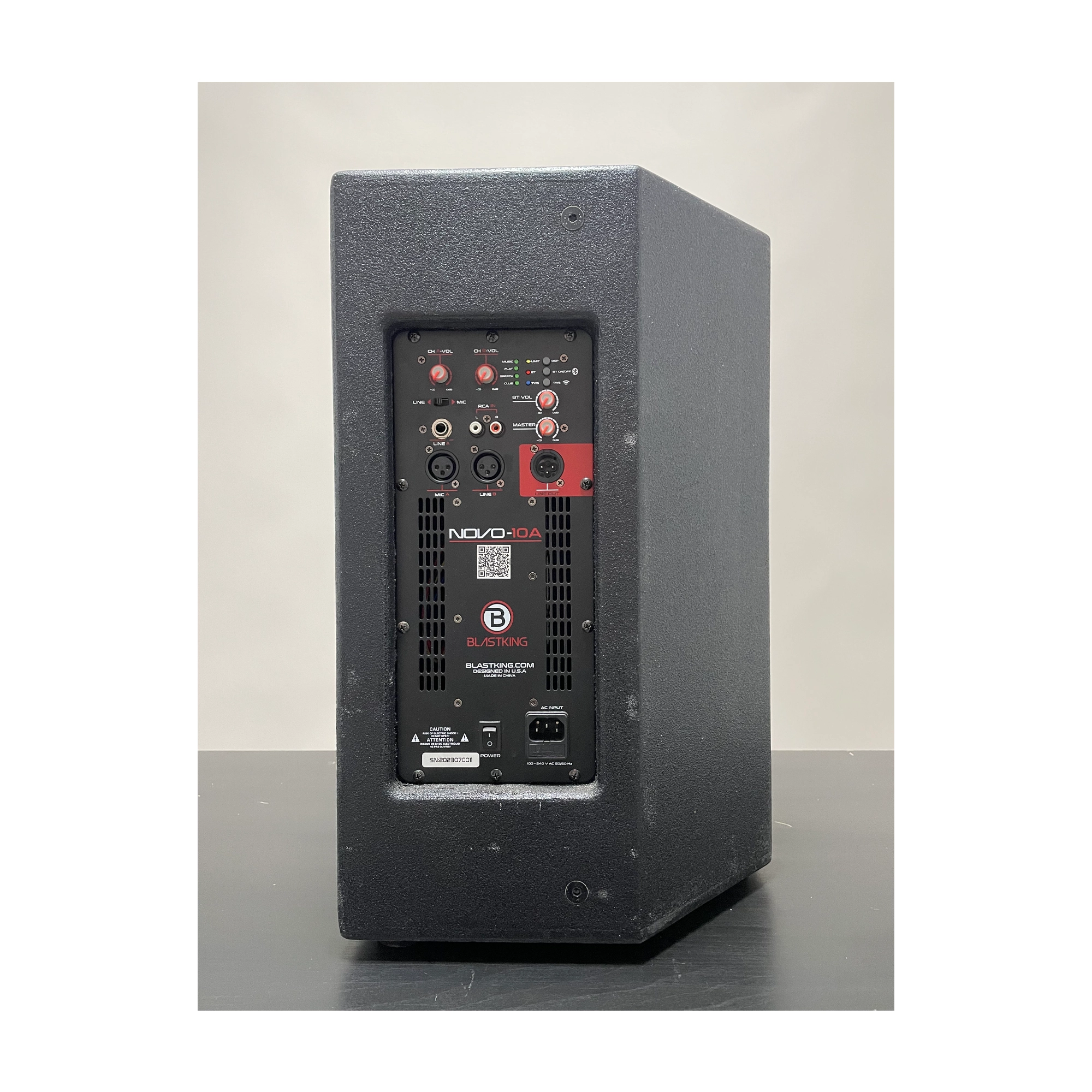Blastking Novo-10A 10” 2 - Way Active Loudspeaker W/ 800 Watts Class-D B-Stock