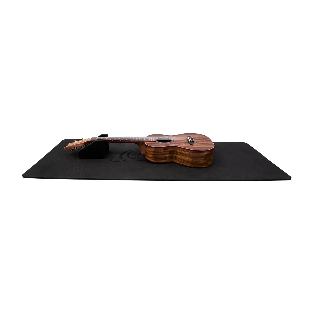 Ortega Guitars Guitar Work Mat - Cleaning and Maintenance