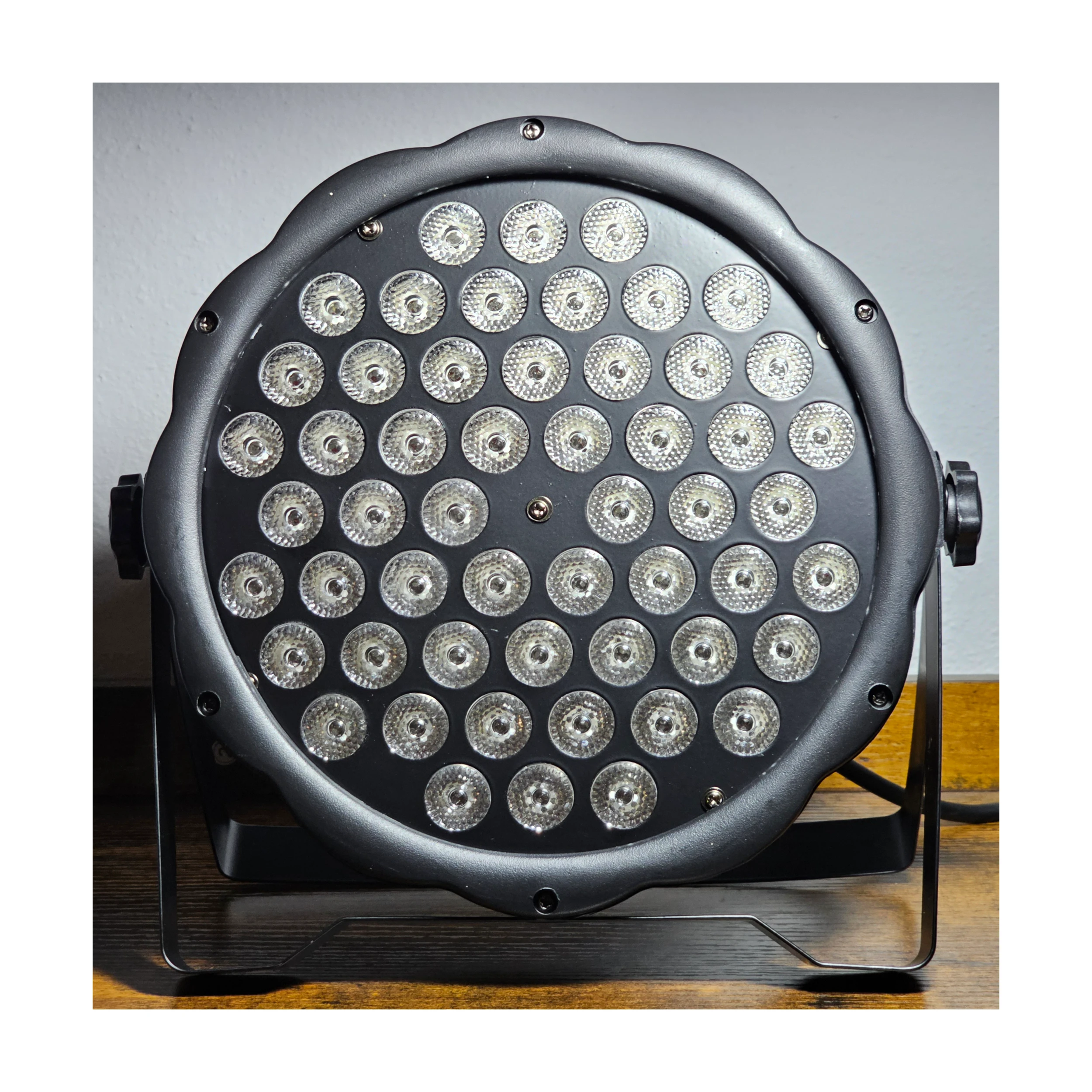 Lite Tek Led Lights PAR-54X1RGB front view