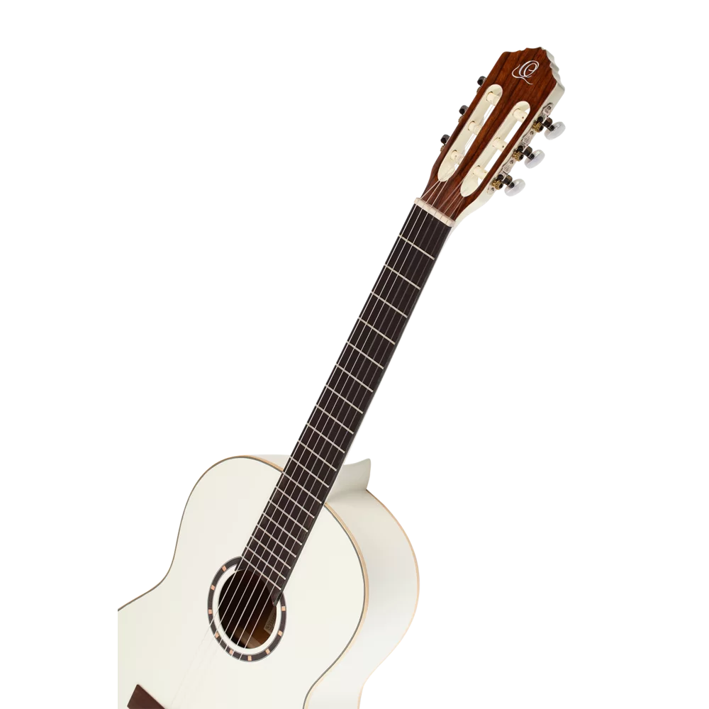 Ortega R121WH Family Series 4/4 Classical Guitar - White