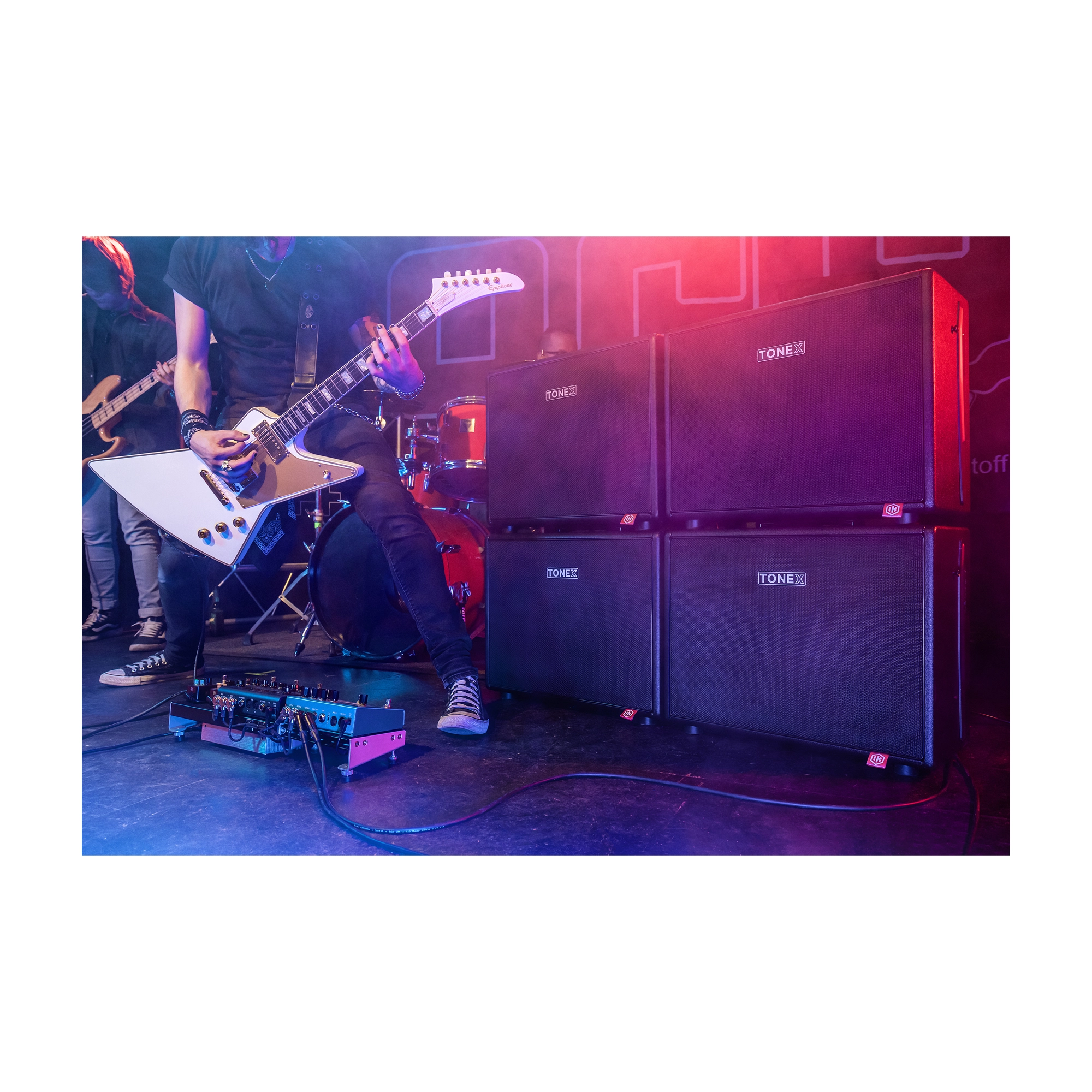 IK Multimedia TONEX Cab 700-wat 1 x 12-inch Power Guitar Cabinet - XG-TONEX-FRFR-IN