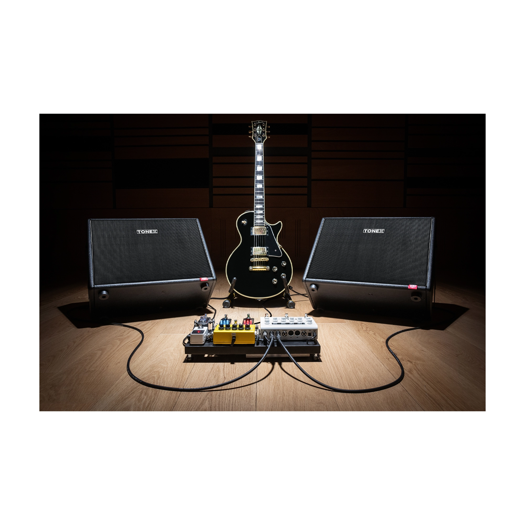 IK Multimedia TONEX Cab 700-wat 1 x 12-inch Power Guitar Cabinet - XG-TONEX-FRFR-IN