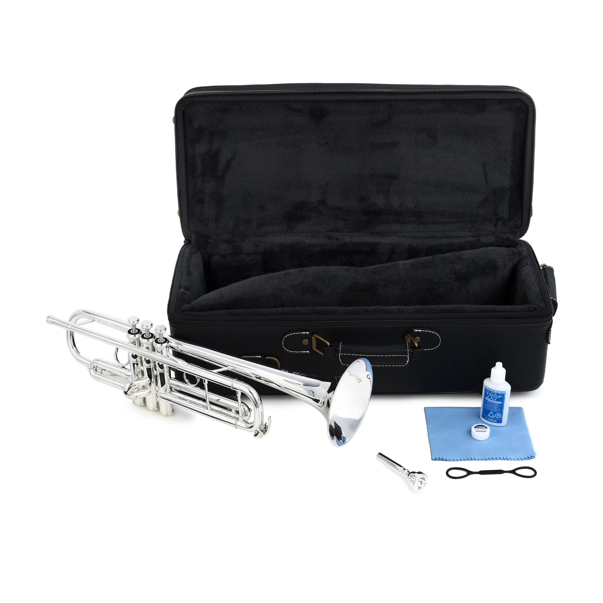 Yamaha YTR-9335CHS-BR full view of the open case with trumpet and accessories