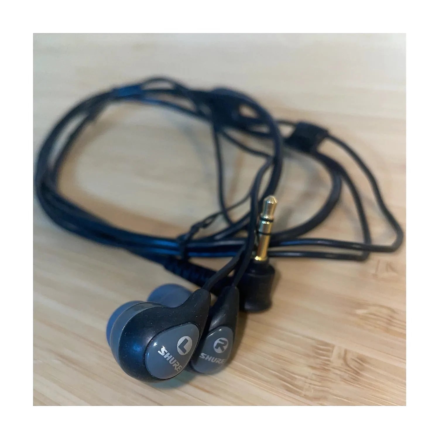 Shure SE112 Wired In-Ear Monitors 2022 - Present - Grey - Open Box