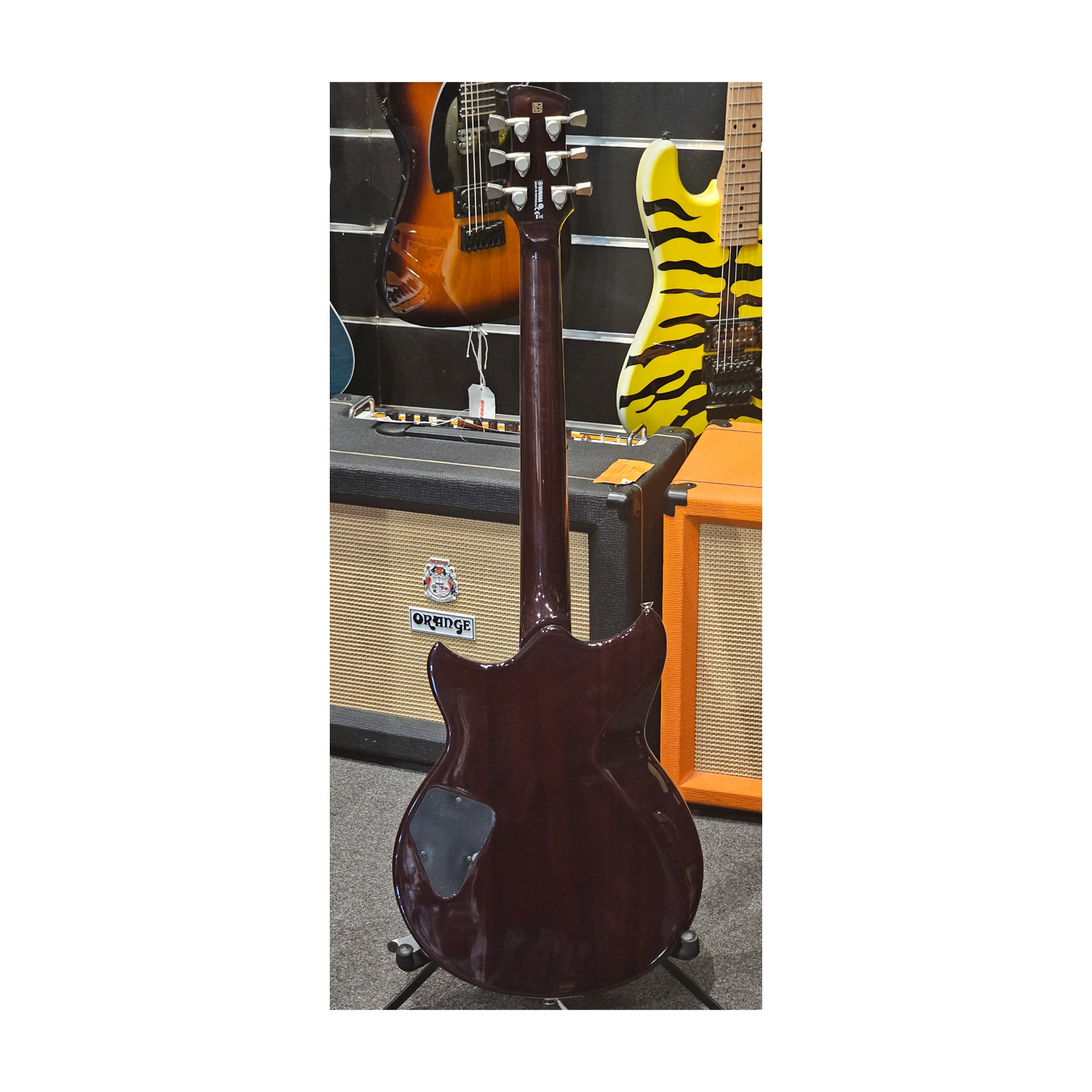 Yamaha RS720B Revstar Electric Guitar w Bigsby Vibrato Tailpiece - B-Stock