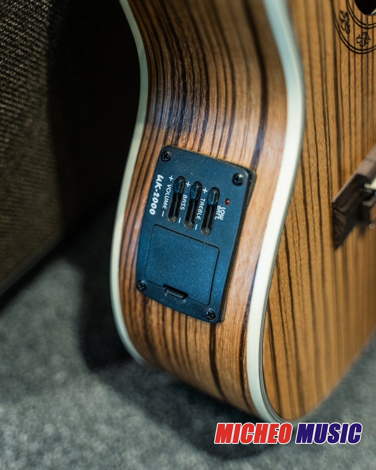 Ookala Concert Ukulele Zebra With Pick-Up