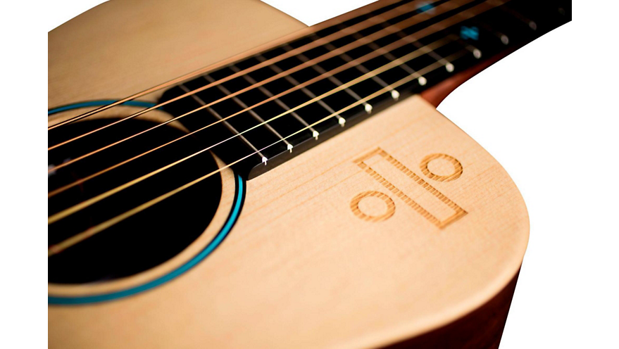 Martin Ed Sheeran 3 Divide Signature Edition Little Martin Acoustic Electric Guitar Natural